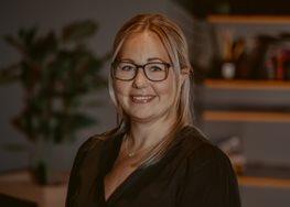 LINDA ÅKESDOTTER