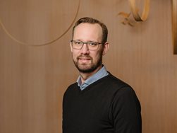 Thomas Bergström