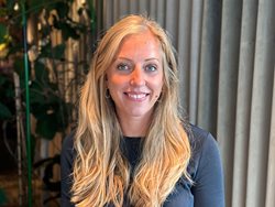 LINNEA HEMPEL